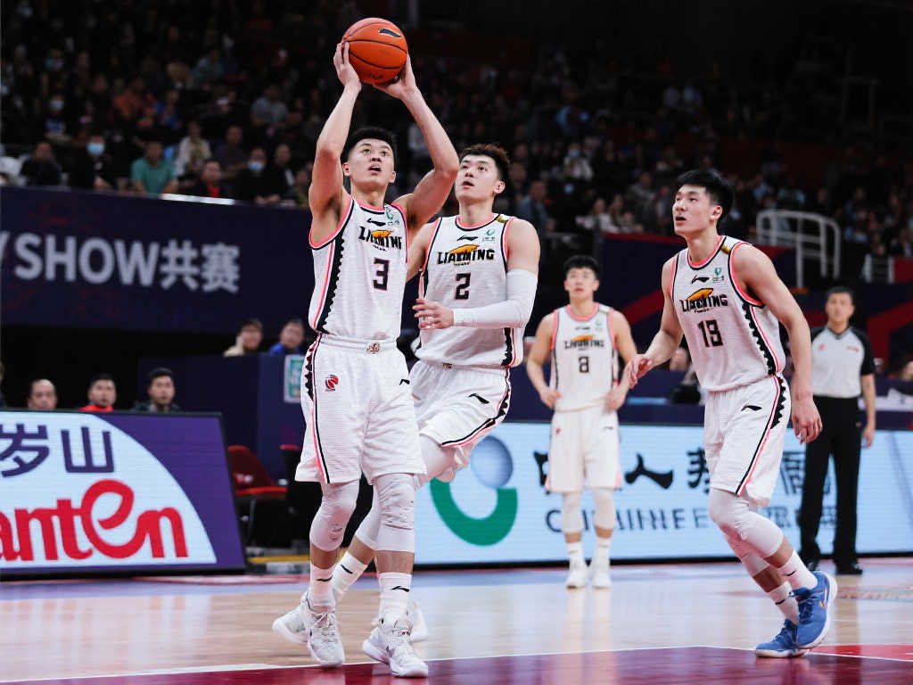 CBA新星崭露头角,各队竞相打造明日之星 CBA新星崭露头角,各队竞相打造明日之星